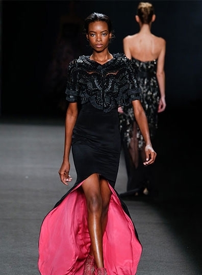 عرض Monique Lhuillier للأزياء الجاهزة لخريف وشتاء <strong  dir='ltr'>2014/2015</strong> من نيويورك