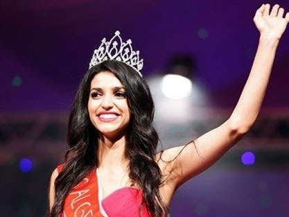 أوقفوا حفلة انتخاب ملكة جمال الحزائر بسبب كلمة!! ما هي هذه الكلمة؟