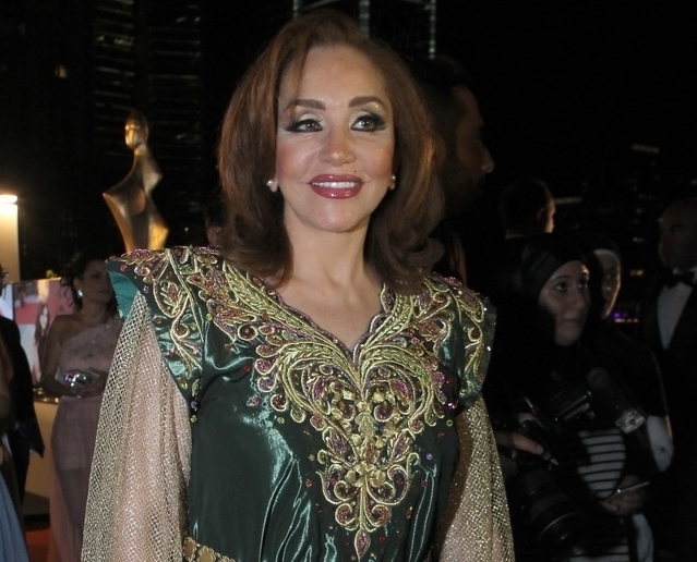 أحلام مستغانمي لـ عابد فهد: لماذا نبحث عن بطلة لـ 