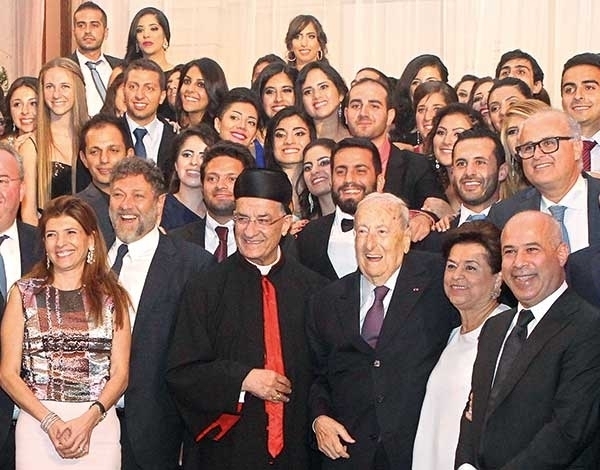 تخريج طلاب لبنانيين من دول الانتشار