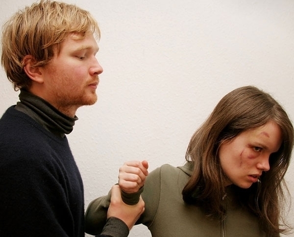 <strong  dir='ltr'>دراسة صادمة</strong> - العنف المنزلي يقتل أكثر مما تقتل الحروب! 