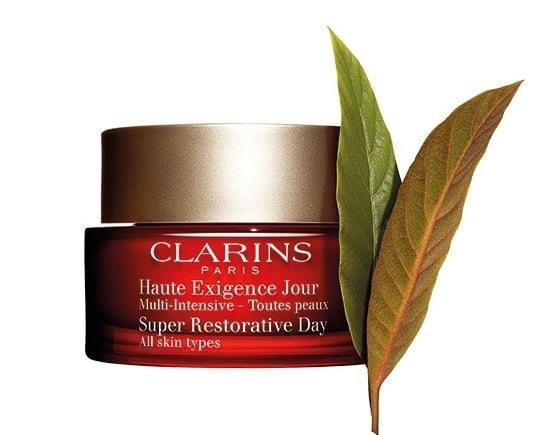 الكريم النهاري Super Restorative Day من Clarins