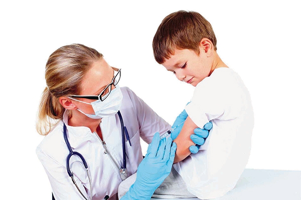 الحماية من خطر الوفاة باتت ممكنة... لقاحات إلزامية وأخرى إختيارية للأطفال  والراشدين