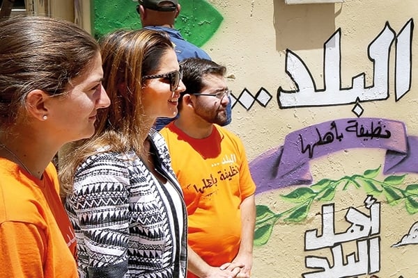 تطلع على نشاطات مبادرتي «اهل البلد» و»الفن للجميع» في جبل القلعة.