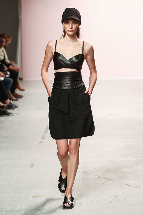 سر الوردة الخضراء في عرض Pascal Millet