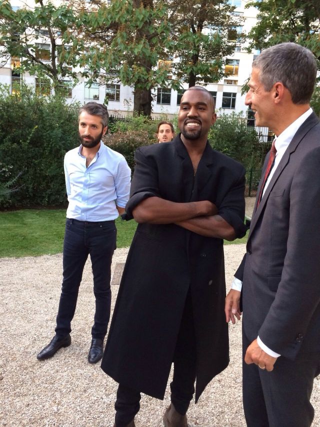 بالفيديو- لها في كواليس داري Dior ديور وmartin margiela، وماذا جرى مع زوج كيم كارداشيان؟