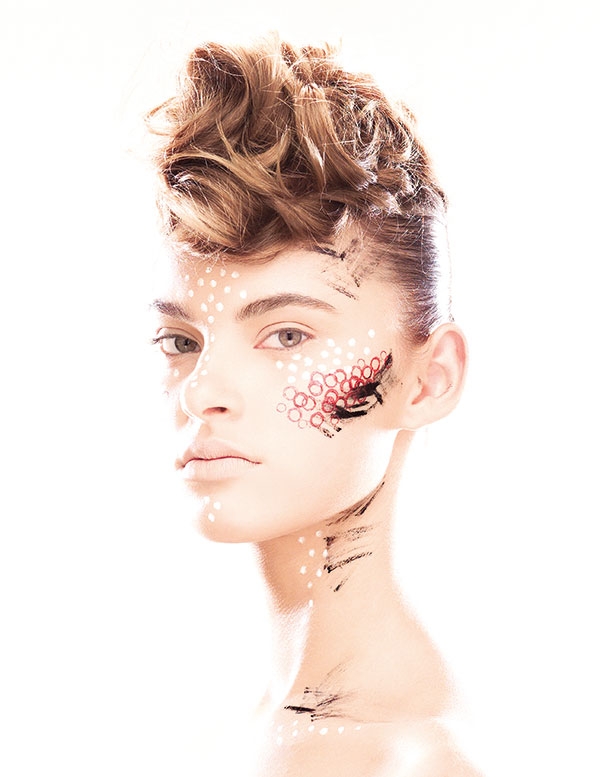 بودرة الوجنتين
