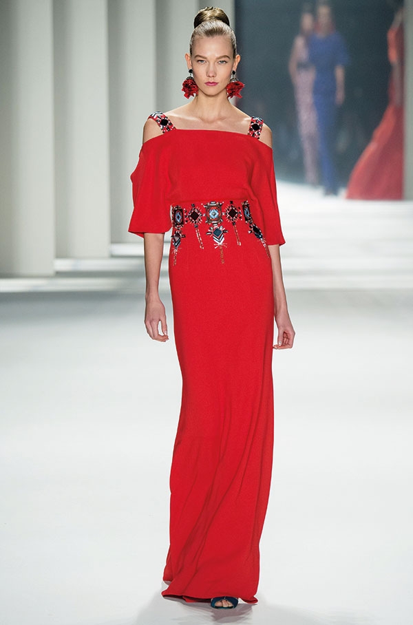 أنيقة بامتياز! Get the Runway look carolina herrera