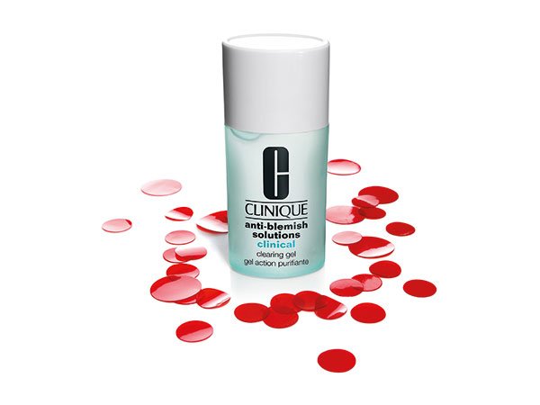 تخلّصي من الشوائب المزعجة باستعمال الهلام Clinique anti-blemish solutions clinical clearing gel