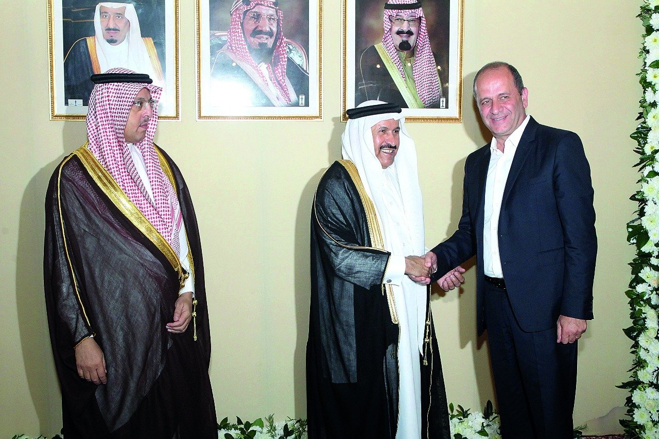 بيار الضاهر والسفير السعودي 