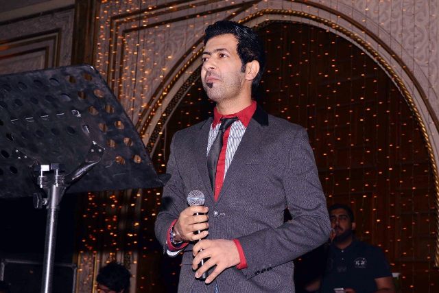 المطرب الكويتي فيصل الراشد