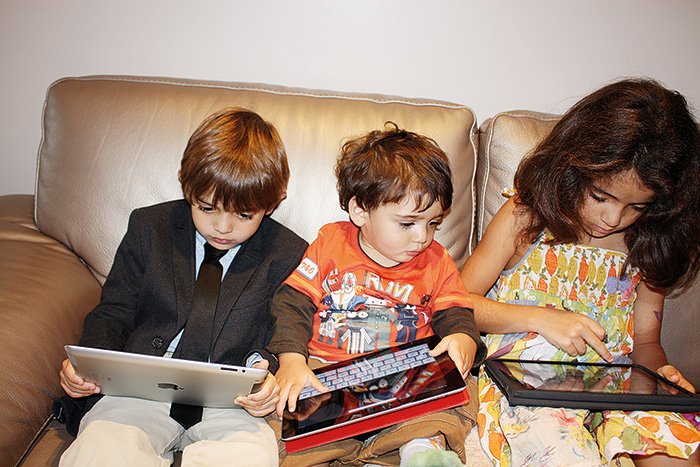 غوغل تعتزم فتح خدماتها للأطفال دون الثالثة عشر