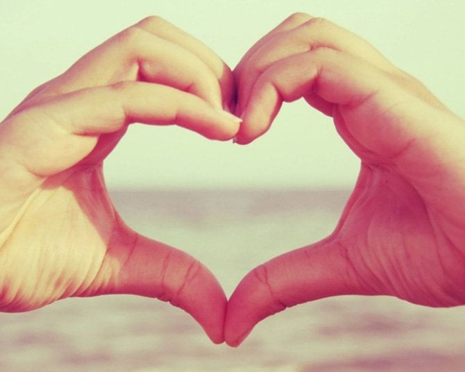 هل تريدين أن تعرفي إن كنت في حالة حب؟ ١٠ حقائق تجيب عن أسئلتك