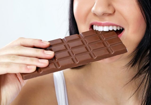 الشوكولا تحمي من سرطان الأمعاء