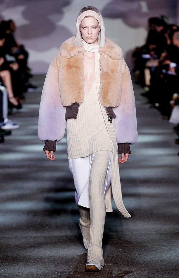عودة إلى الأساسيّات...  Get the Runway look MARC JACOBS