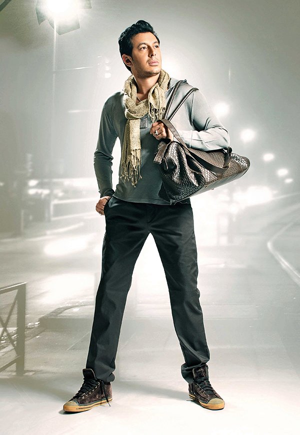 مصطفى شعبان يستعين بـ«مولانا»