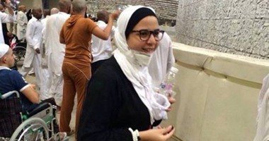 أجمل صورة لإيمي سمير غانم بالحجاب، أين التقطتها؟