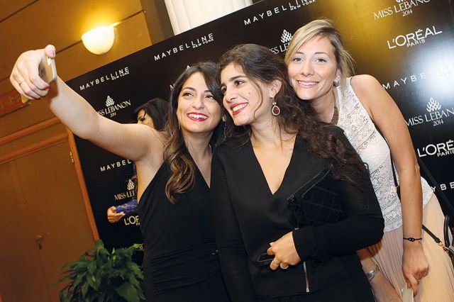 ليلى نحاس و امل سمعان و رنا حويك