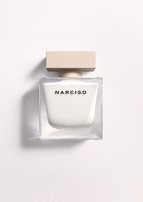 عطر العنبر والغاردينيا والمسك من NARCISO RODRIGUEZ