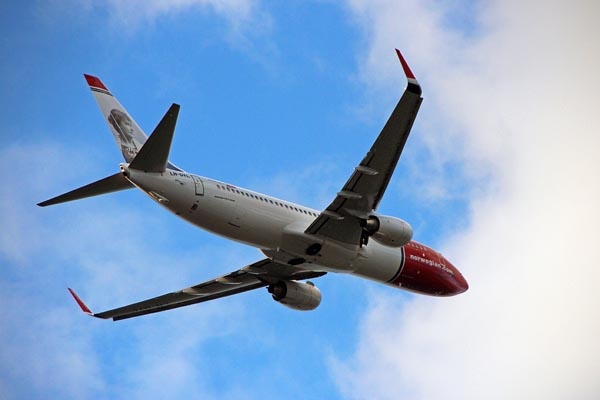 أوروبا تسمح باستخدام الأجهزة الإلكترونية على طائراتها