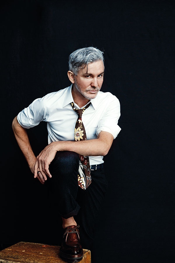 المخرج باز لوران