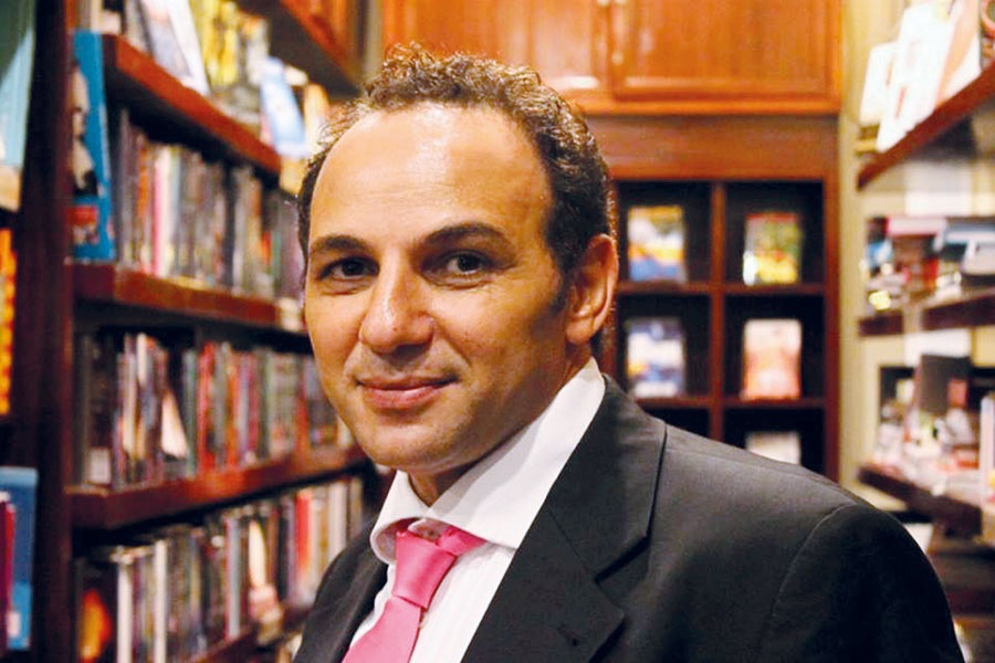 الجامعة الأميركية في القاهرة ترجمت له ثلاث روايات