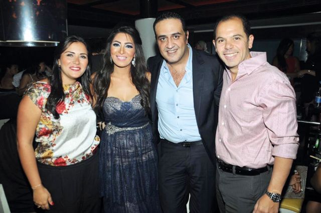 رامي إمام يحتفل مع خالد سرحان بخطوبته
