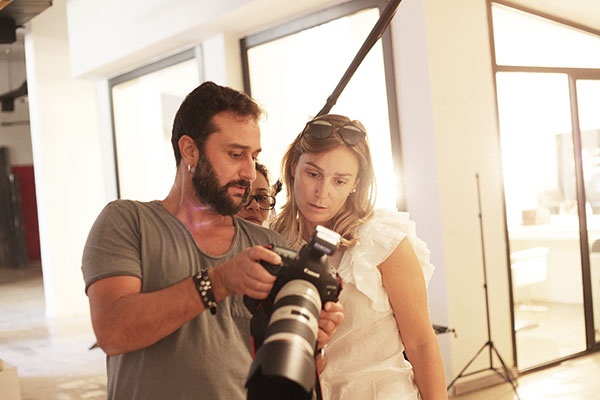 Behind The Scenes في الكواليس