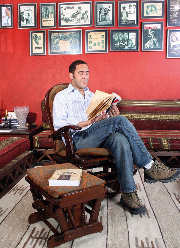 أشرف عبد الباقي: أصدقائي يعتبرونني مجنوناً