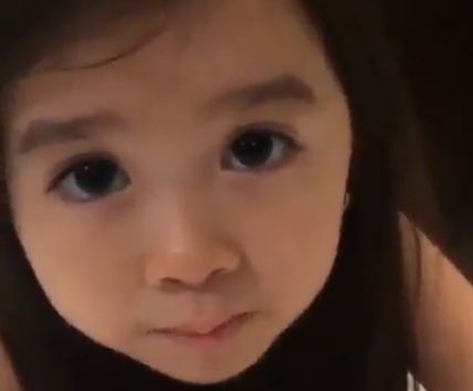 بالفيديو- هذه الفتاة 