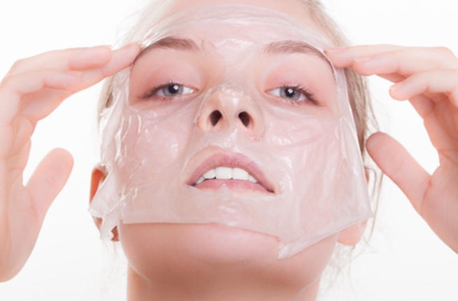 قناع الخميرة والعسل بدلاً من البوتوكس!