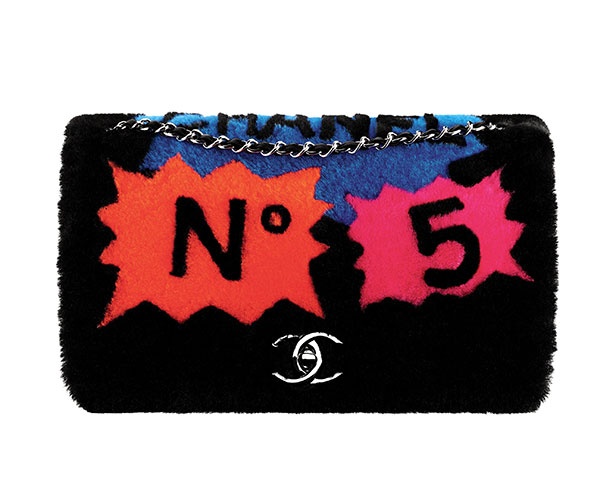 حقيبة من شانيل Chanel