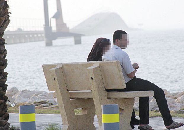 سعوديون يجرون 500 عملية 