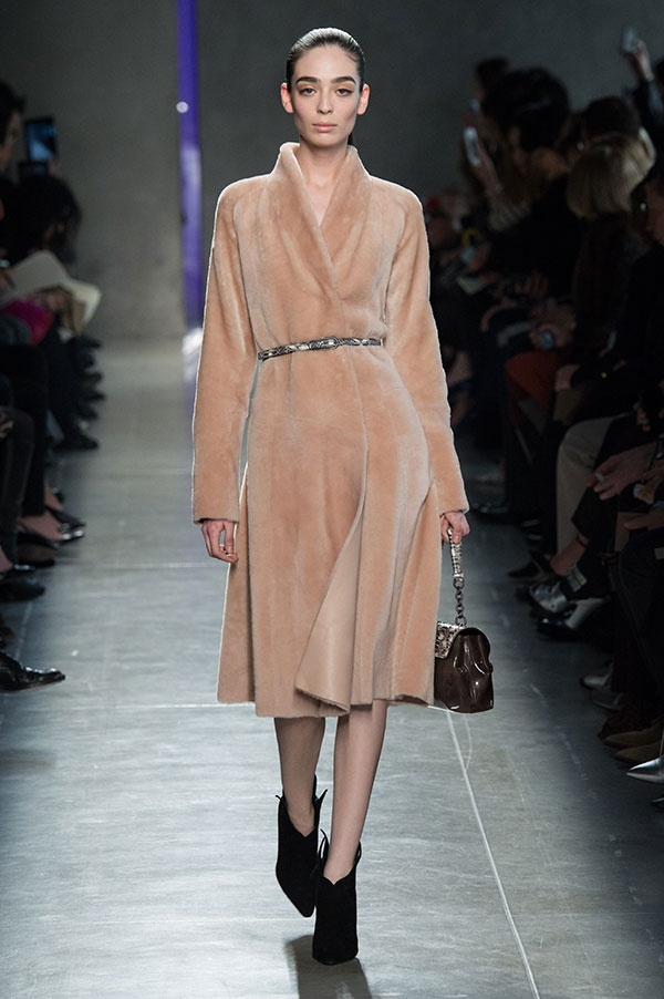 عرض Bottega Veneta لخريف وشتاء 2014/2015 من ميلانو