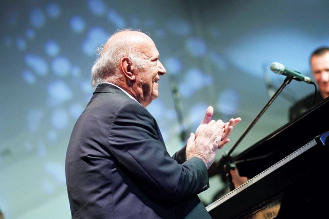 عمر خيرت يتألق بموسيقى «مافيا» و«فيها حاجة حلوة»