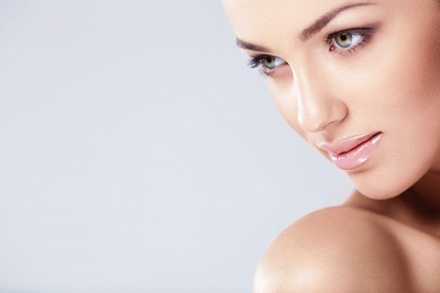 وصفتان سحريتان، ماء الأرز لبشرة خالية من العيوب وشعر براق!