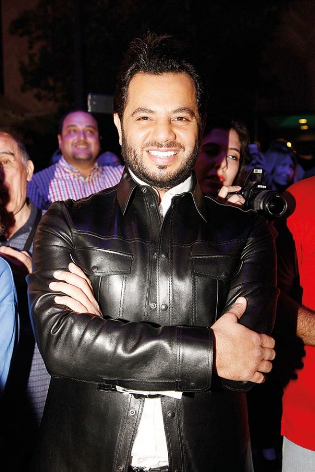 نيشان ديرهاروتيونيان