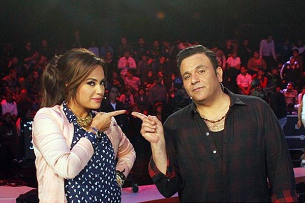 محمد فؤاد يتحدى هند صبري في  Back to school