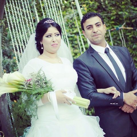 مشتركة أراب آيدول إيناس عز الدين تخبر كيف مات توأماها!