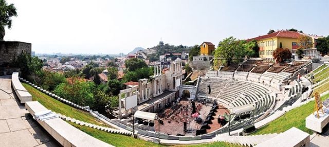 بلوفديف المدينة البلغارية المحمّلة بكل أسرار التاريخ وكنوزه
