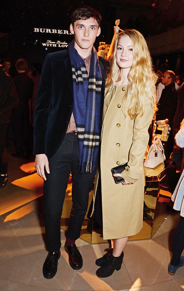 اندريس هايورد وهانا دود