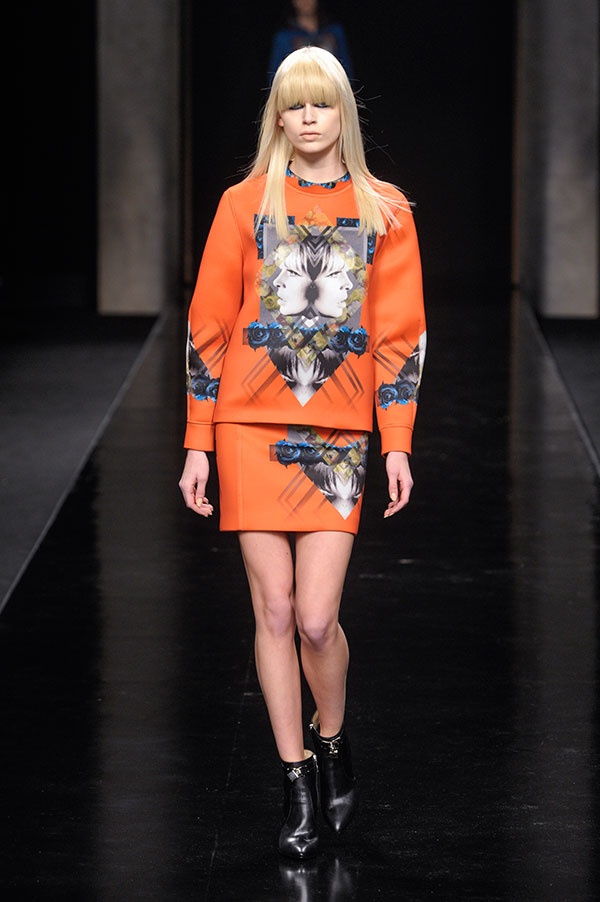 عرض John Richmond لخريف وشتاء 2014/2015