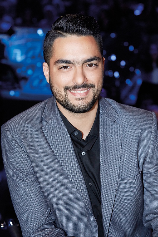 حسن الشافعي: آمال ماهر نجمة طوال الوقت...