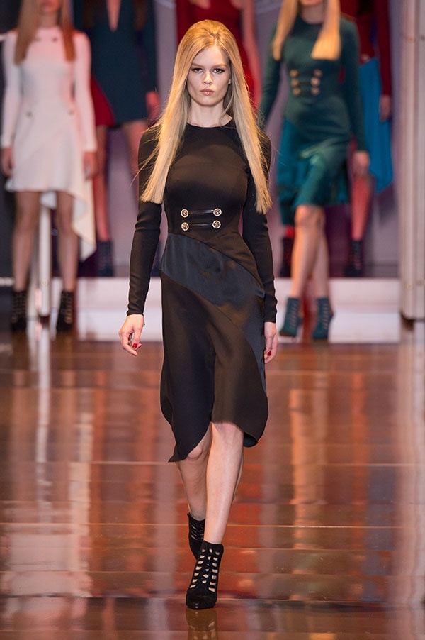 عرض Versace لخريف وشتاء 2014/2015
