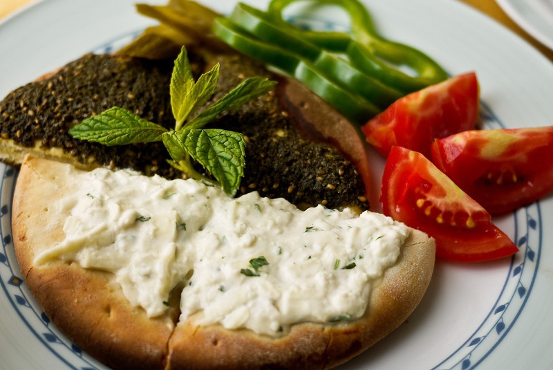 خاص للحمية والسكري- تعلّمي كيف تحضّرين منقوشة وكيك بالبرتقال لايت!