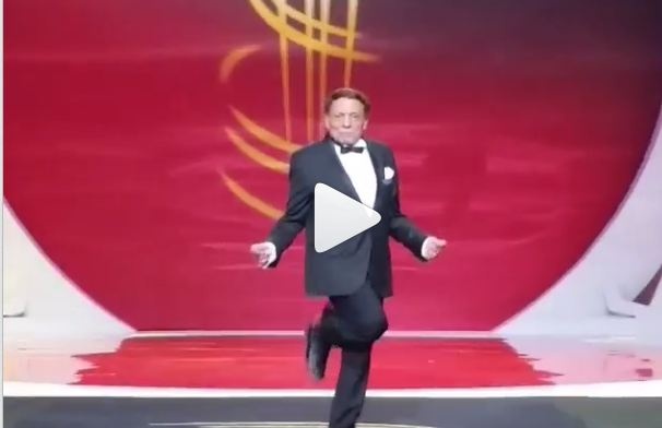 بالفيديو- لجين عمران تصوّر عادل إمام وهو يرقص!