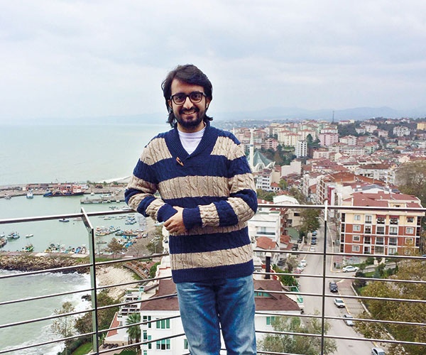  معاذ العمري