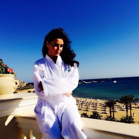 سيرين عبد النور تتحدى سارق صورها! كيف عادت إلى إنستغرام؟