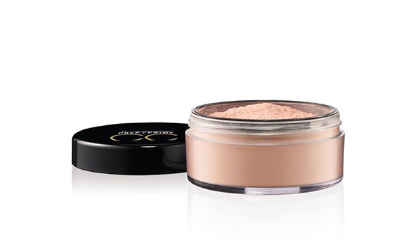 MAC CC Colour-Colour Correcting Loose Powder