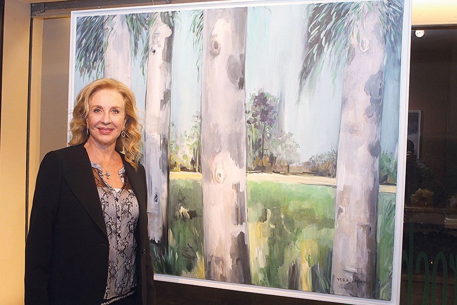 «أشجار» في لوحات فيرا مقبل